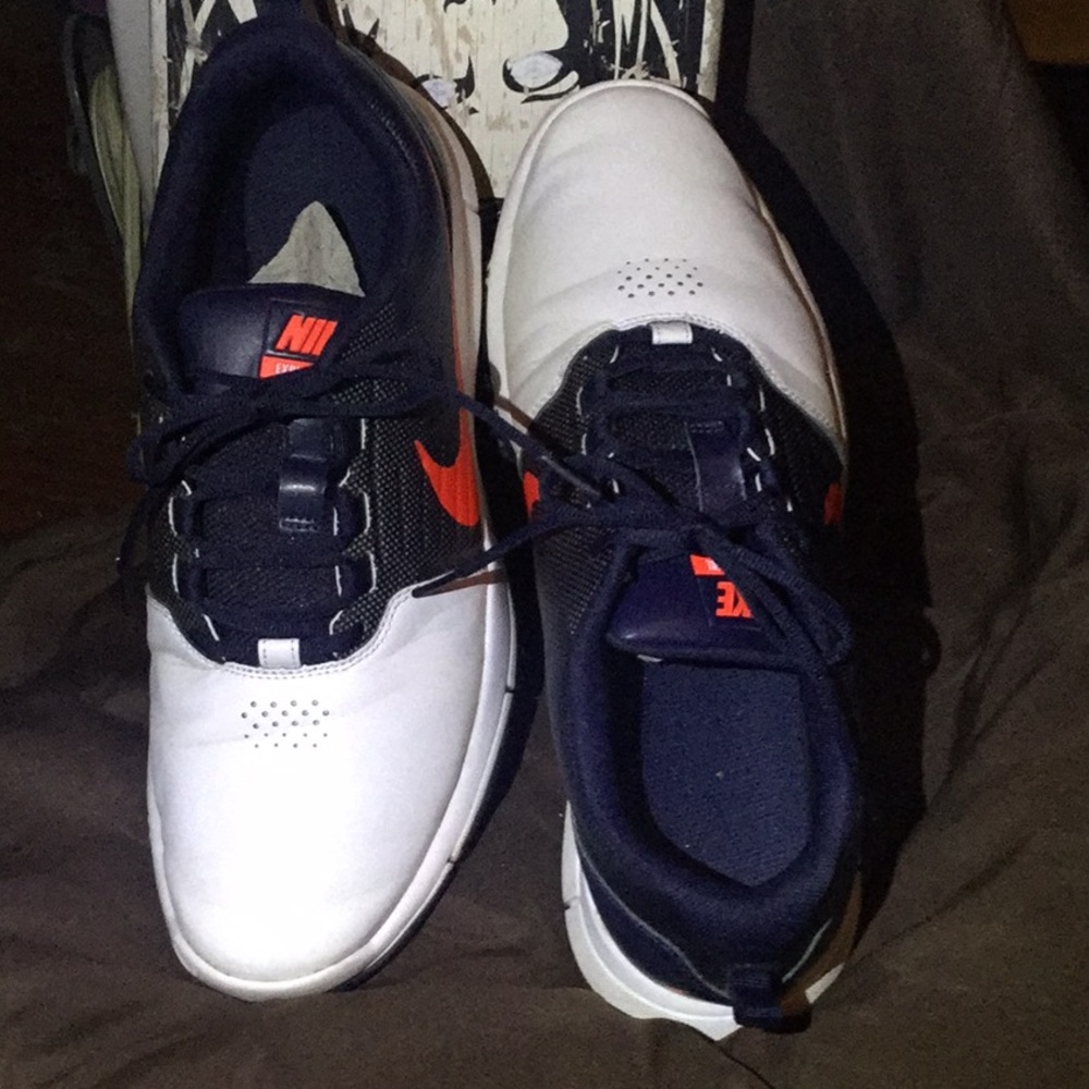 Nike Black and White Golf Shoes